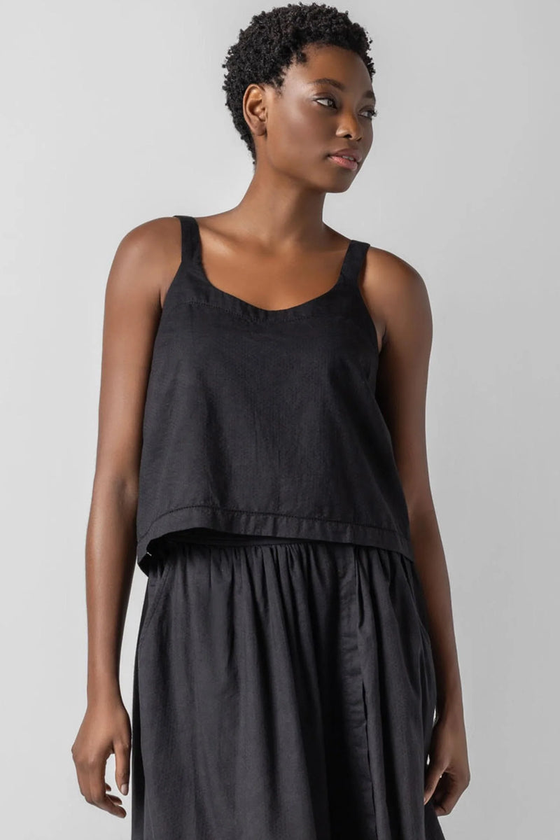 Button Back Tank – REQUISITE